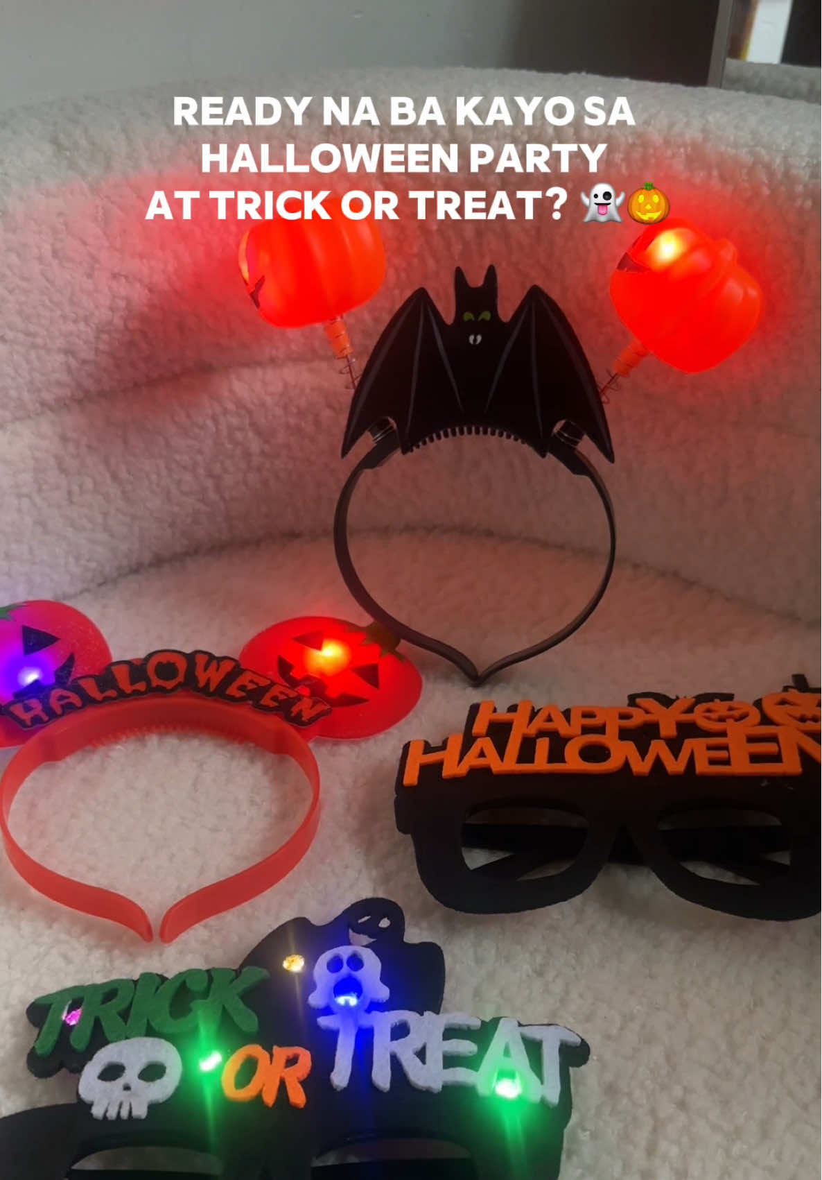 Ready na ba sa Halloween party at Trick or Treat? 👻🎃 Level up ang spooky outfit ng kids (or kahit sa moms!) with LED Headband + Eyeglasses 💡 Cute, fun, at perfect pang costume ✨ Huwag palampasin — grab mo na habang may stocks pa! #Halloween2025 #HalloweenCostumePH #LightUpHeadband #LEDGlasses #SpookySeason #KidsCostumePH #MomFindsPH #MommaKristineFinds #HalloweenReady #trickortreatph #CapCut 