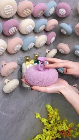 Irmãsq que muitas vezes gostam de tomar banho podem tentar isso. Tomar banho é como fazer SPA, bola de banho de massagem, bola de banho enquanto espuma, bola de banho, confortável e fácil de usar.