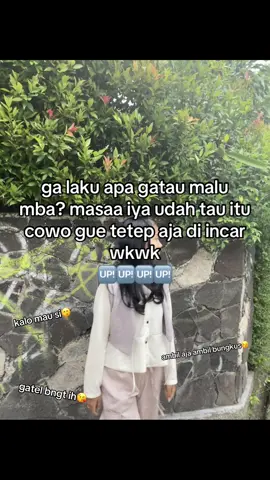 malu ih🫣 #fotolive #katakata #foryoupage #justkonten #trending 