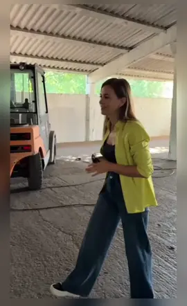 🌾  Primele loturi de grâu Avenue sunt pregătite!  ✅️Un soi timpuriu, rezistent și ușor de cultivat, care oferă producții stabile și constante. Cultura ideală pentru rezultate sigure și profitabile. 🚛 Disponibil la Biz Solutions SRL, partenerul dumneavoastră de încredere pentru recolte de calitate!  📞 0730 160 170/ 0730 160 180 #biz #bizpower #agriculture #fyp #cereal @Roxiana 