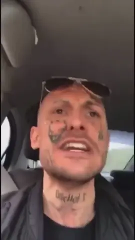 Qualche tatuaggio in meno ….#1727wrldstar #hopresoilmurofratellì #perte @1727WRLDSTARUFFICIALE 