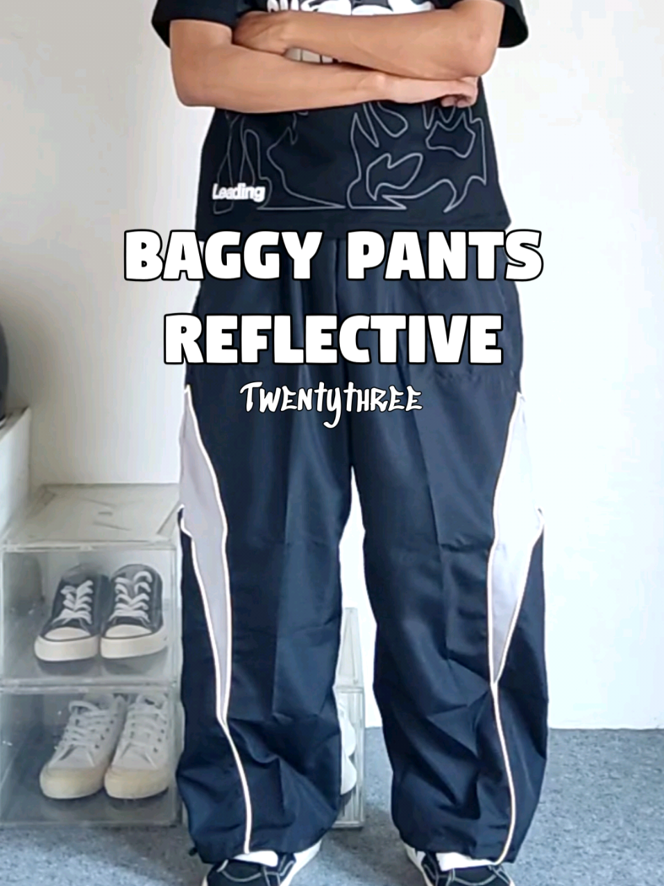 Baggy pants pecah pola bisa menyala from @twentythreeid1  #baggypants #celanabaggy #reflectivepants  #celanareflektive #outfitideas 