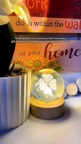 Imagine receiving gift like this from your love once 🥹🫶. #giftideas #crystalballlamp #crystalball #nightlamp #tiktokfinds 