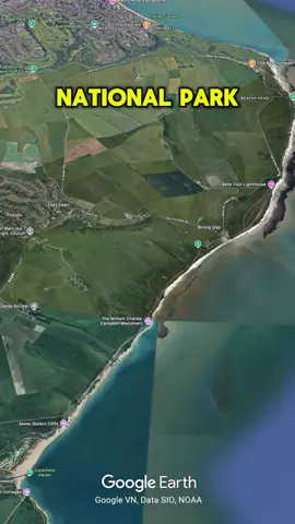 What is the prettiest national park in England? #lakedistrictnationalpark #england #peakdistrict #yorkshiredales #googleearth 