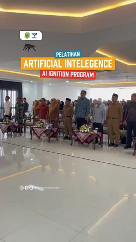 Pemerintah Daerah Kabupaten Kuningan bersama dengan Staf Khusus Presiden Bidang UMKM dan Teknologi Digital, Kumpul, serta AI Ignition Indonesia menyelenggarakan Pelatihan Artificial Intelligence (AI) bagi para pelaku UMKM, aparatur pemerintahan, dan masyarakat umum. Langkah ini menjadi semangat baru dalam mendorong transformasi digital, meningkatkan daya saing UMKM, dan memperkuat inovasi di Kabupaten Kuningan menuju era ekonomi berbasis teknologi. #AI #PelatihanAI #TeknologiDigital #KuninganMelesat #UMKMKuningan