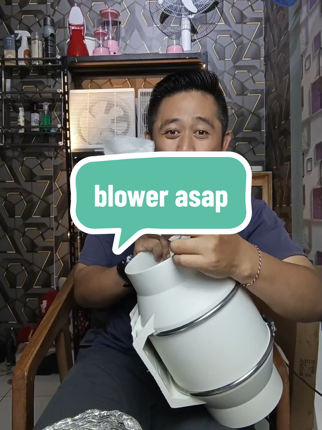 Membalas @kicemulpamungkas0 blower bisa buat exhaust atau kipas#blower #blowersedotasap #penyedotasap #cuantanpabatas #wibgajian 