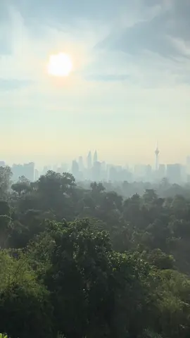 Bukit Tungku View Point, Kuala Lumpur. #kualalumpur #klcc #kltower #malaysia #viral 
