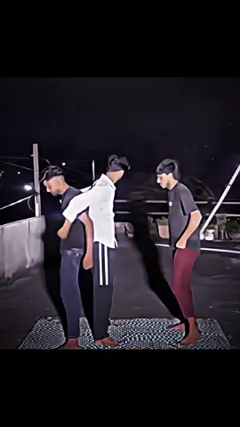 blitz curl😂🔥🥶#creatorsearchinsights #viral #Roberto #editz 