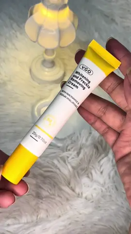 Do u have freckles? melasma? Don’t worry!! VGO Niacinamide will save you🫶Get yours now! #freckles #melasma  #melasmatreatment #acne #vgobeauty @VGO Beauty Global 