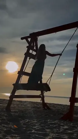 Part_2.. Un Beau Jour.. C'est l'Amour Et Le Cœur Bat Plus Vite.. Car La Vie Suit Son Cours.. Et l'On Est Tout Heureux D'être Amoureux... ♡ 𓊝҉҉*𑁍...𝘽𝙤𝙣𝙟𝙤𝙪𝙧..🦋 #originalité_authenticité_🧚‍♀️_🎬_✍️_🫆 