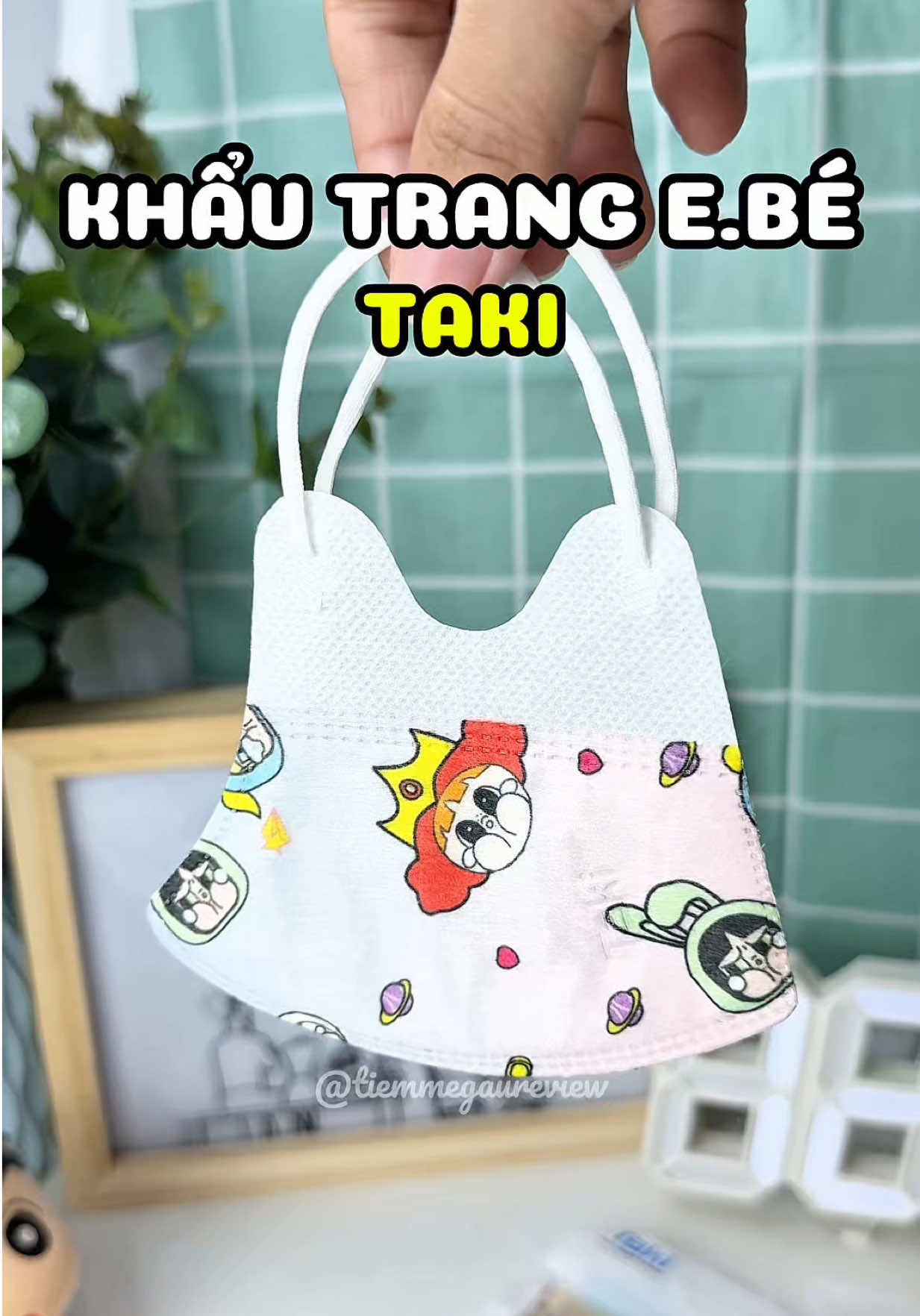 Khẩu trang ebe nhà Taki nhiều họa tiết dễ thương, vải lụa cao cấp nè các mom #khautrang #khautrangtaki #khautrangchobe #khautrangtreem #tiemmegaureview 