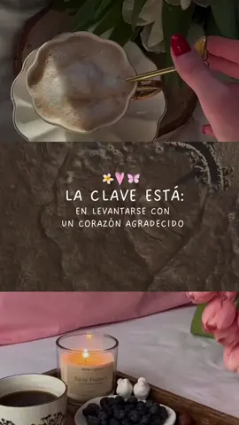 ✨ La verdadera magia comienza cada mañana cuando despiertas con gratitud 💖. Agradecer lo que tienes abre las puertas a lo que sueñas 🌸🌙. Empieza tu día con un corazón agradecido y verás cómo todo fluye con más luz y abundancia ✨💫 👉 ¿Hoy ya diste gracias por lo que tienes? 🌷 #magiaYmedicina #gratitud #energiafemenina #amorpropio #frasesqueenamoran 💕🌙✨