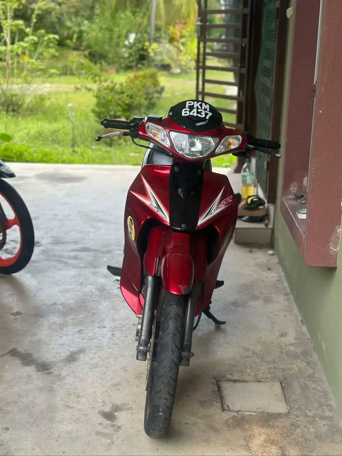 🔴125zr 2012🔴 -Body tegak bebas cacat -Enjin bwh stdrt -Headblok std modi -Set orimoto -Rim ori -Arm oli -Meter olimoto -Wiring function -Paip std -Pump belakang kena cek balik . ✅RM6,500 sahaja 📍Sungai Dua, Butterworth . #125zr  #125z  