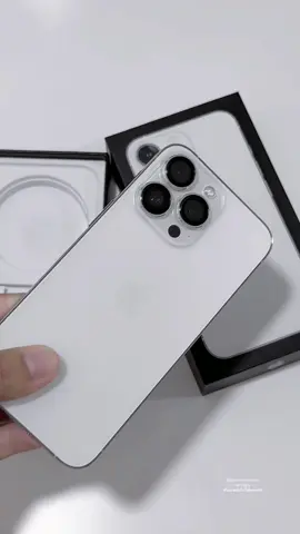 Oh, the white is so beautiful. ✨ #iphone13pro #iphone #apple #fyp