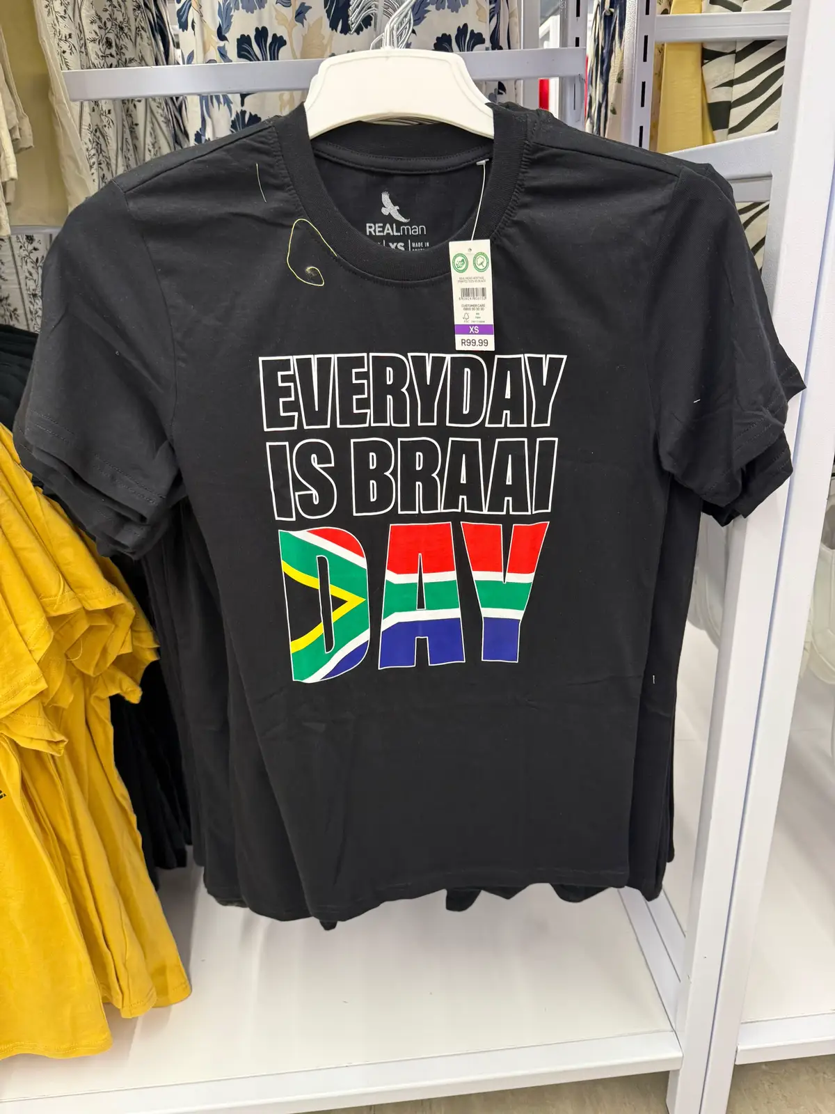 Don't have an outfit for Heritage Day yet? Don't worry @PnP Clothing got you covered! 👏🏻🇿🇦