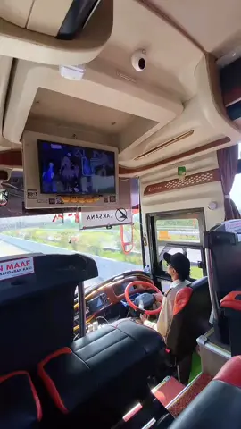 tiada yang lebih indah 😎😎 selain ROSALIA INDAH 