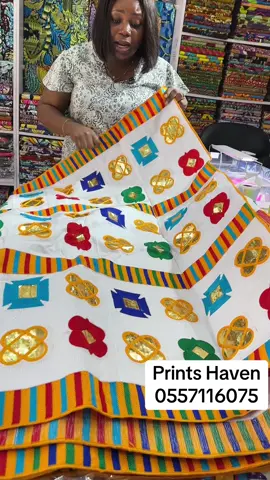 Be different , be beautiful  ORIGINAL VIP PRESTIGE  Ghc 700 for 4yards Ghc 1400 for 8 yards  👌Cotton 👌No fades  TO ORDER CALL OR WATSAPP 0557116075  #printshaven #fashion #fabrics  #cloth #africanprints                            