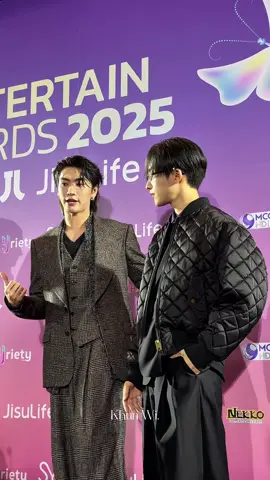 หนุ่มแว่นออกงานกับแด๊ดดี้บอส ✨💫😎🤎 BOSSNOEUL YENTERTAIN  #YEntertainAwards2025xMeMindY #Bosschaikamon #Noeulnuttarat #Bonoh #BossNoeul 