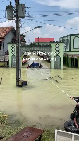 #prayfordemak #banjirdemak #pemudakaranganyar #banjir2024 