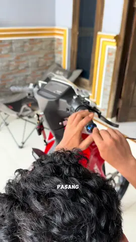 Pasang jalu stang cnc di Fizr punya gua kira kira gimna nih lok nyaa #fizr #fizrmodifikasi #fizr2stroke #fizragstyle #fizrarishermawan 
