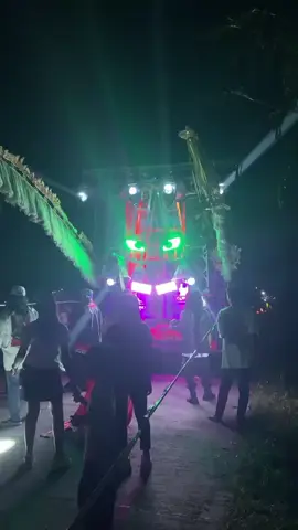 Dz Pro Audio Loh Iki.... #soundviral #fypシ゚ #soundsystemkarnaval #dzproaudiojombang #fyp 