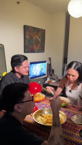 broccoli salad with sesame vinaigrette and kimchi carbonara for indie darlings, @cb🤍 and @Gabba  p.s. get tickets to clara’s concert on october 3rd and 4th at the met theater before it runs out!  p.p.s. may long form content na ako! kumbaga ininterview ko silang dalawa. like share and subscribe nalang hahaha #clarabenin #gabba #kimchi #carbonara #icoy