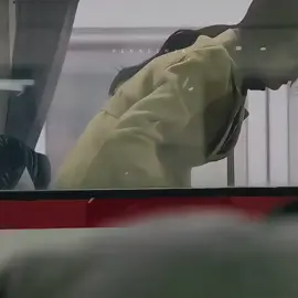 Yg lagi terpesona sama akting #kangdongwon , kalian harus nonton ini juga. Alurnya seru, ttg cewe ini jadi mata-mata yg dikirim utk deketin cowo ini tapi ujungnya malah jatuh cinta dan ga tega untuk melanjutkan misinya.  #illangthewolfbrigade  #hanhyojoo 