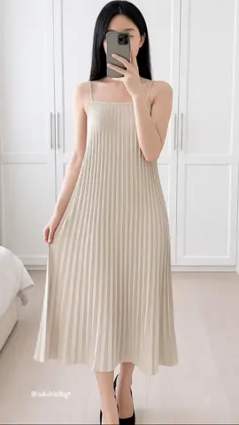 Cantik dan Nyaman di Pakai Inner Midi Dress Plisket Mayung Tali Gaun Plisket Wanita #innerdress #dresscantik #dresswanita #dressplisket #dressmurah 