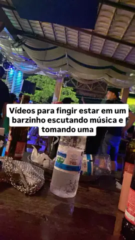 Vídeos para fingir estar em um barzinho escutando música e tomando uma #viral #foryoupage #tiktok #fyp #explorer 