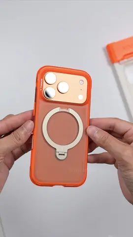 Link in bio! I’m loving that the TORRAS’s OrigArmor screen protector feels like you don't have one on! The curved edges makes it feels like the original phone. No more sharp edges when you're swiping from the sides. Pair it with their OStand Q3 for better protection and the built-in kickstand. @TORRAS Official 