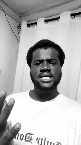 Audiomac eh oh 😂😂🤣. #ghanatiktok🇬🇭 #fyppoppppppppppppppppppppppppppp #😂😂😂 #fypviral @Ressel Electronics @niilyo247 @Floyd_25 🇬🇭🌍 @Jblay’s cakes&Bites @_•SIR LUU🌽❤️🎭 @@Naa Pounds 💷 ❤️ 