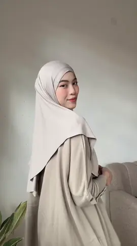 Lagi suka banget pakai bergo kaos ini #bergohijab #hijabbergo #bergononpet 
