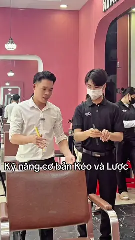 Tập 4 : Cầm Kéo Lược Cơ bản khi học Tóc Nữ và Tóc Nam #hocvientocnewhair #moinguoi #daynghetocnu #daynghetocnam #neubat 