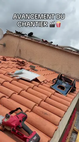 Avancement du chantier en cours de rénovation avec sarking STEICO 🎬🍿.  #couvreur #renovation #bordeaux #bordeauxmaville 