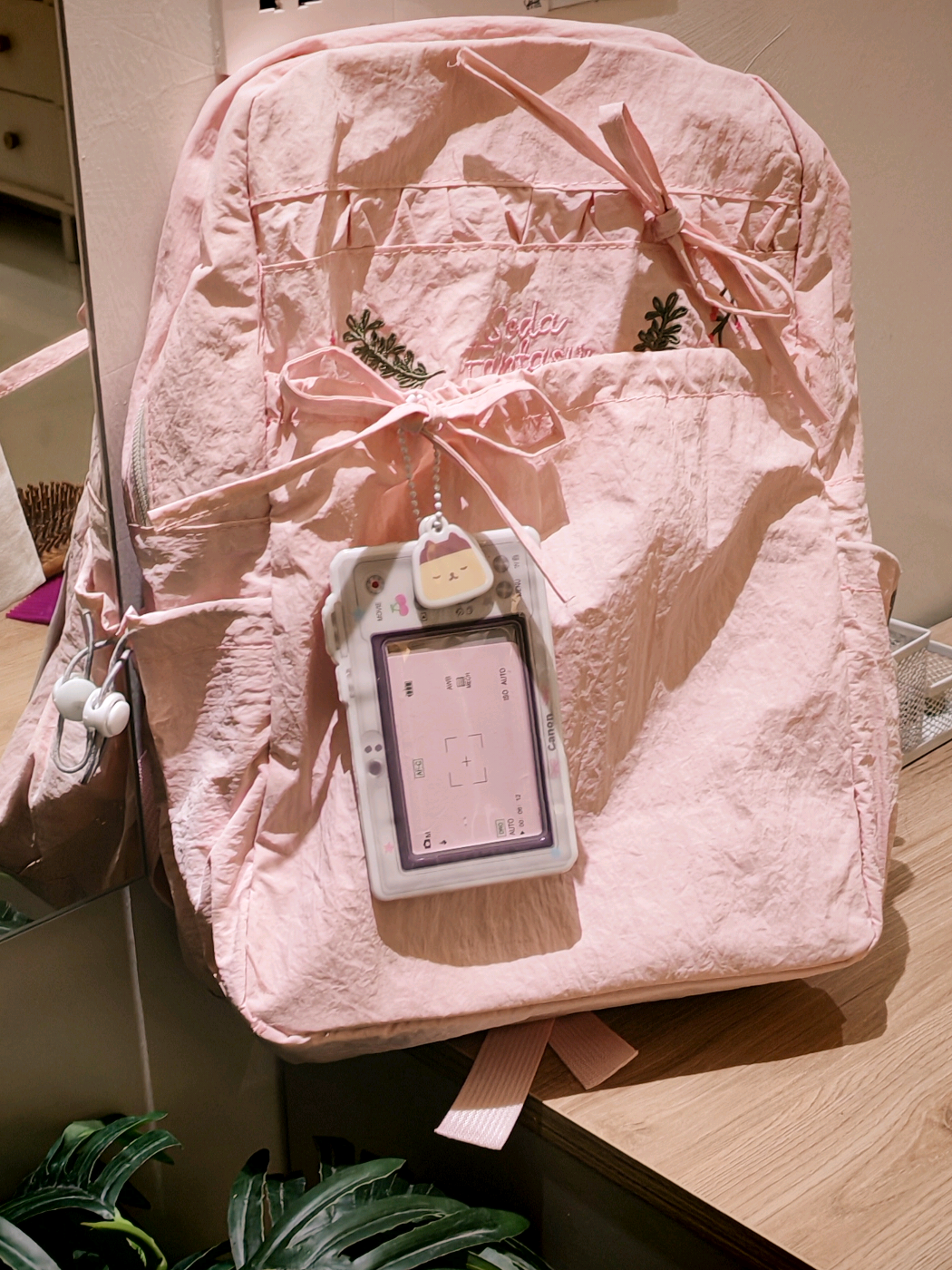 School 𖦹 vlog ⤷What in my school bag? ᯓ★ #vlogs #school  #whatinmybag #pink 