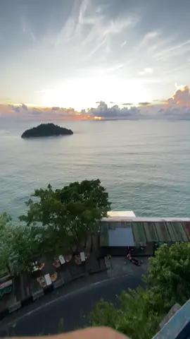 #4yu #puncakgeurute #sunset #lewatberanda #bandaaceh 
