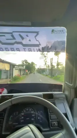 👧🏼 :Nek gowo trek aja banter” mb, nyng wedi😭 👱🏼‍♀️ :podo nyng juga wedi😭 #fypage #fyppppppppppppppppppppppp #fypシ゚ #canter #purworejo24jam 