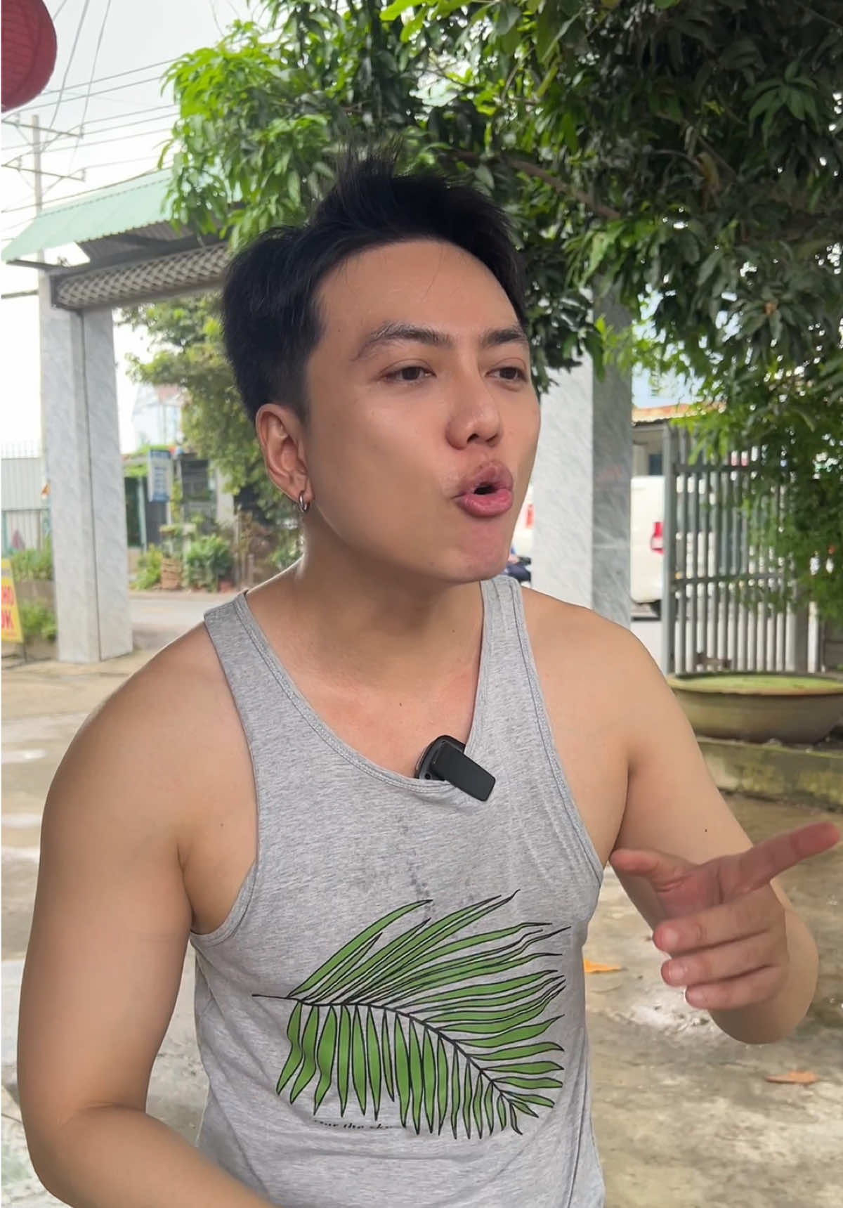 Chỉ dặn nào mắc combat quá thì ra ăn bò kho #luduong @Lê Hoàng Kim Oanh 