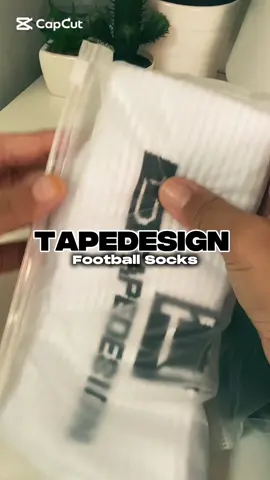 TAPEDESIGN soccer socks are specially designed with nonslip grip elements on the sole that keep your feet secure inside the boots, reducing slipping, preventing blisters, and giving you more stability and comfort during fast movements on the field#createtowin #tiktoksg🇸🇬 #tiktokshopsg #fyppppppppppppppppppppppp 