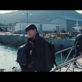 Él es un buen policía.... #WIHAJOON #WIHAJUNEDIT #위하준 #foryou #viral 