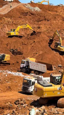 #fyp #tambangnikelsulawesitenggara #operatormudah#Excavator#fyp 