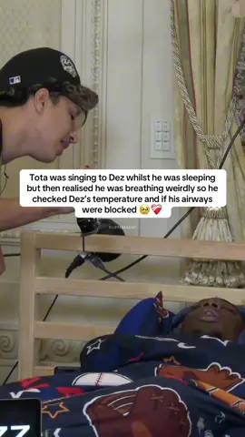 Tota was singing to Dez whilst he was sleeping but then realised he was breathing weirdly so he checked Dez’s temperature and if his airways were blocked 🥹❤️‍🩹 #tota #mafiathon #kaicenat 