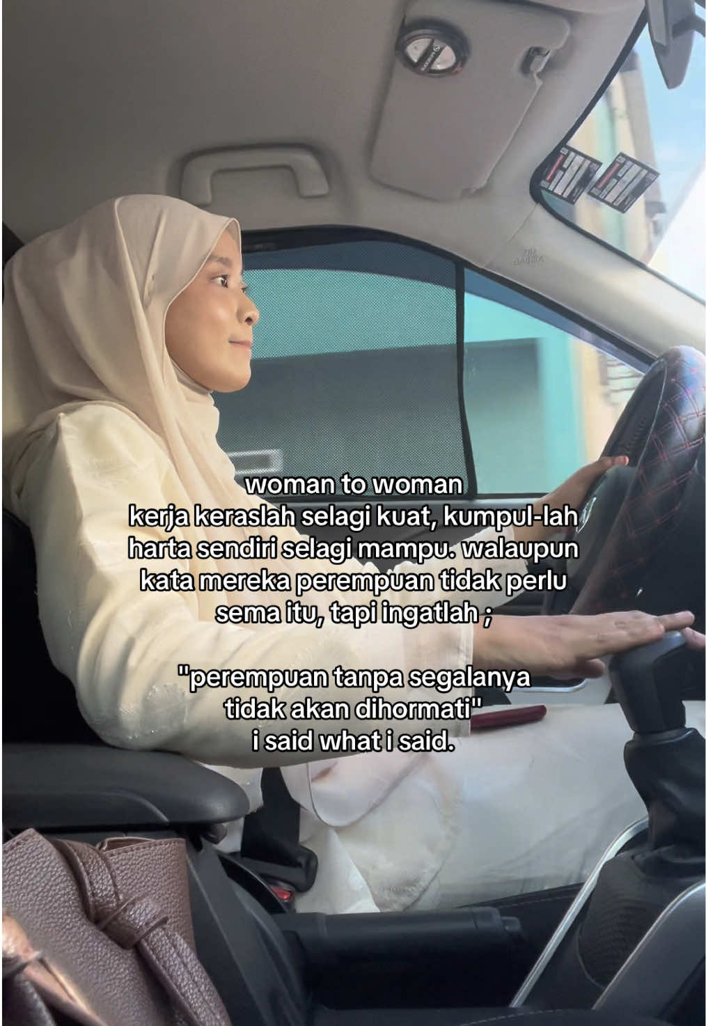 lagi baik menangis stress cari duit daripada menangis stress takde duit 