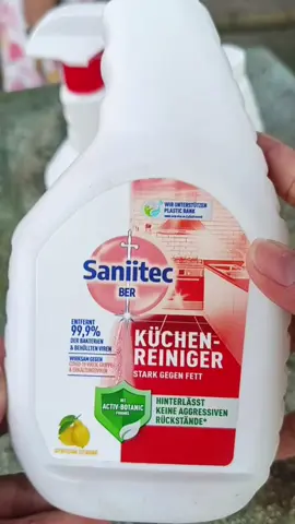 nước xịt tẩy saniitec tẩy sạch vết bẩn, vết cặn dầu mỡ bám trên bề mặt bếp lâu ngày, khử khuẩn 99,9%an toàn cho bề mặt sử dụng #vesinhnhabep #xuhuongtiktok 