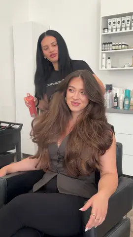 credeti ca am taiat prea mult?=))) @Patricia Agape ⚡️ hair refresh timeeee🧁🧴🥛