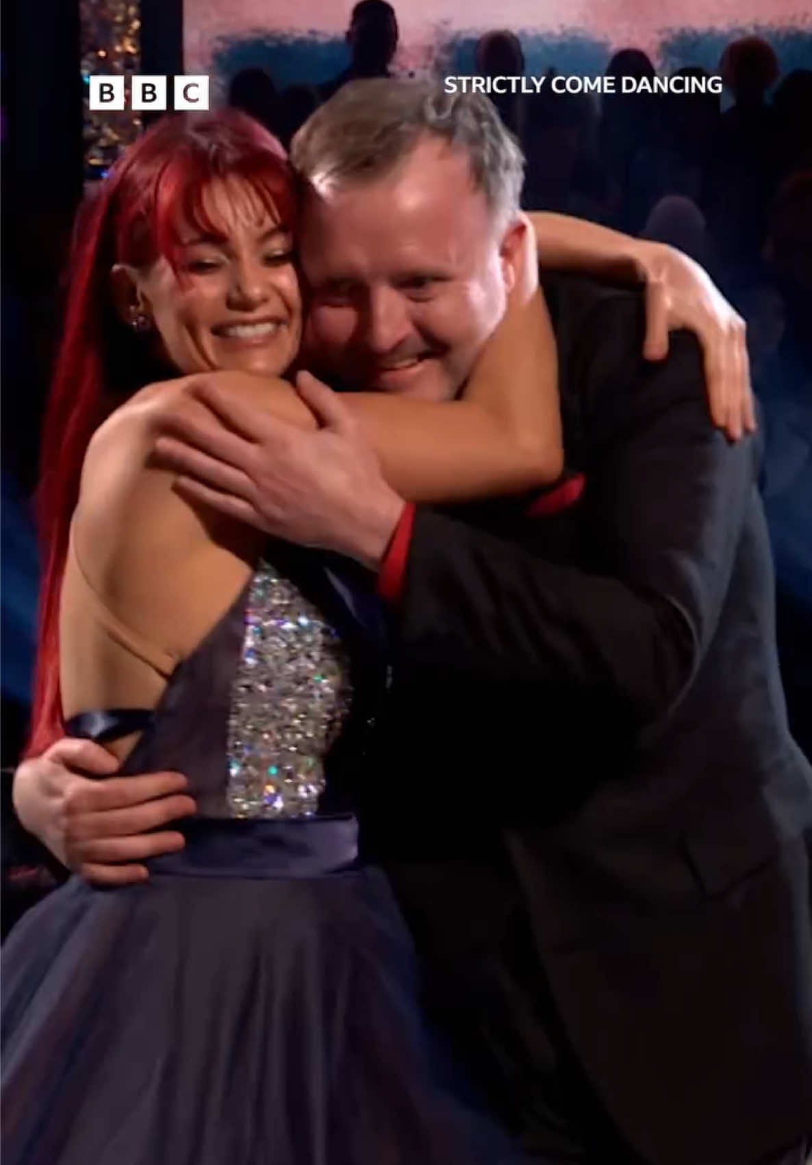 What a feeling to relive this! @Dancer Dianne  @BBC Strictly ✨  #StrictlyComeDancing #Strictly #Reunited #NeverWalkAlone 