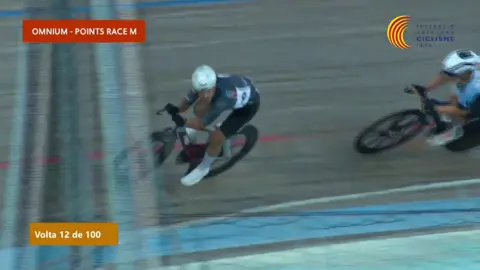 2 laps gained in the points race,we were going for the third one,but I couldn’t make it,P6😶‍🌫️ #cycling #trackcycling #aeroboy #nicholasbucciarelli 