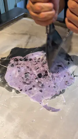 Blueberry ice cream making🍇 #streetfood #asmr #korea 
