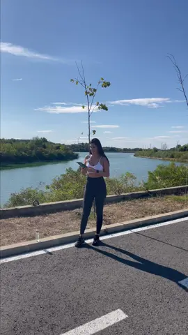 💎 Frumusețe. Vitalitate. Încredere. 💎 Piele fermă, păr strălucitor și articulații sănătoase – toate încep din interior. Vital Collagen Pure Balance îți aduce formula completă: ✨ 12.000 mg colagen hidrolizat – susține elasticitatea pielii și regenerarea țesuturilor ✨ Biotină – pentru păr și unghii puternice ✨ Acid hialuronic – hidratare intensă și aspect tânăr al pielii ✨ Vitamina C – stimulează producția naturală de colagen și protejează împotriva stresului oxidativ 👉 Nu e doar un supliment, e ritualul zilnic care te ajută să strălucești natural. 🌿 #PureBalance #VitalCollagen #GlowFromInside #naturalbeauty54 