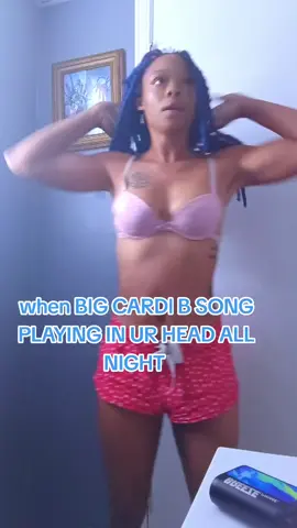 it feels good to let problems go and to be stress free but this SONG HITTING #fy #ZICKKIERED #cardibchallenge #bigcardibfan✌🏽 